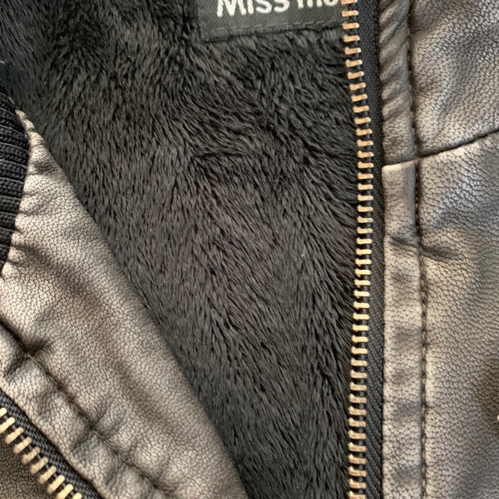 Fleece lined motto jacket w/gold zippers - Picture 4 of 6